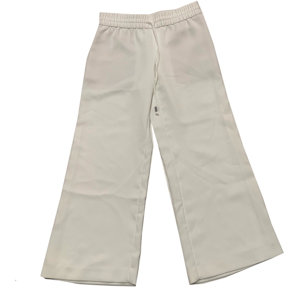 0 / Alice + Olivia Cropped pants
Inseam 24
